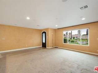 24101 Highlander Rd, West Hills, CA 91307