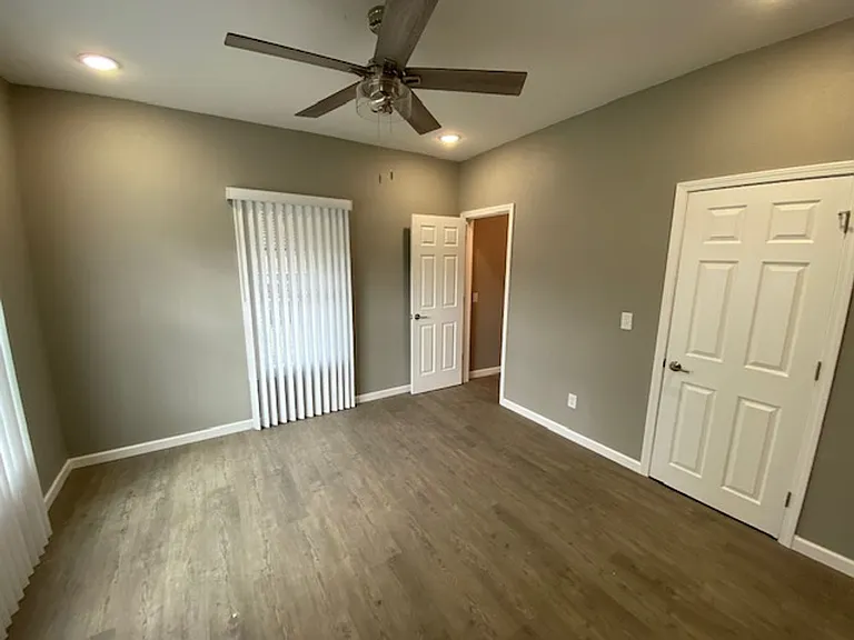 602 Jefferson St — Photo 12