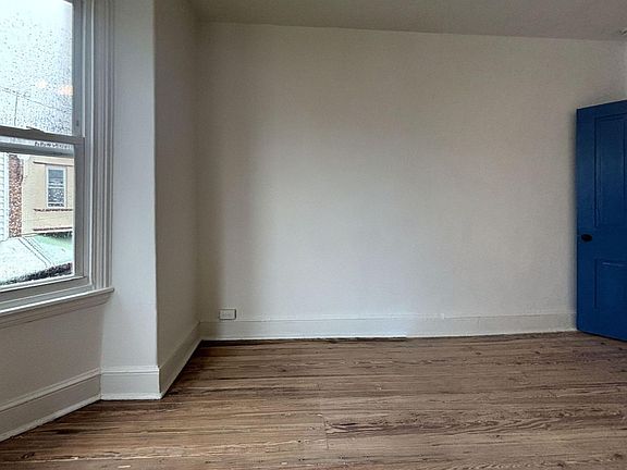 5th image of 1329 N Wanamaker St