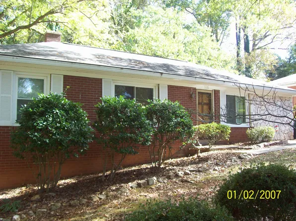 508 Meadowbrook Cir, Salisbury, NC 28144