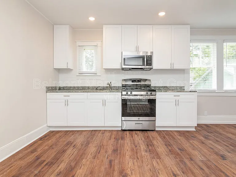 611 S Park Ave — Photo 8