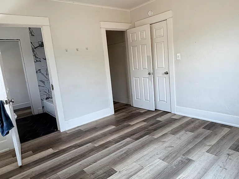 1711 Cherry St — Photo 13