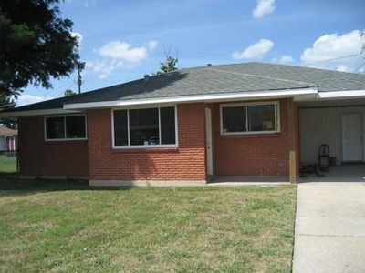 8709 Livingston Ave, Chalmette, LA, 70043