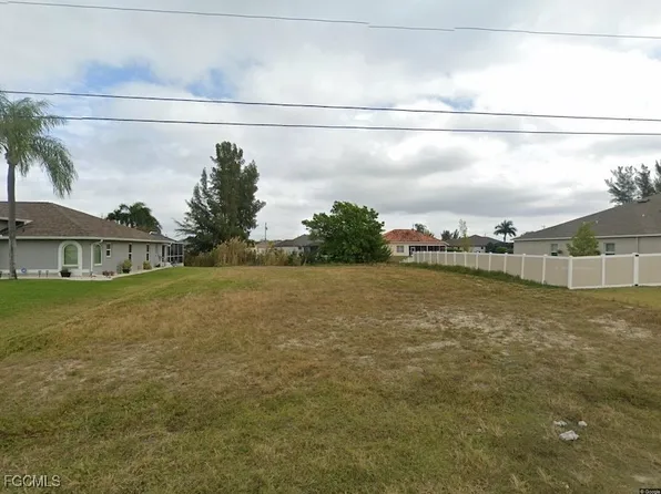2127 SW 8th Ct, Cape Coral, FL 33991