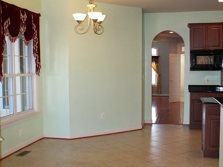 24907 Earlsford Dr — Photo 29