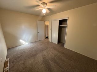 220 E Campus View Dr, Riverside, CA 92507