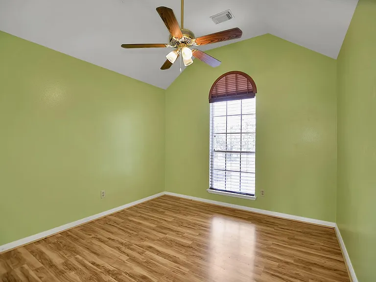 2939 Sailors Moon Dr — Photo 33