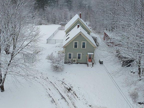 3rd image of 48 Location Road