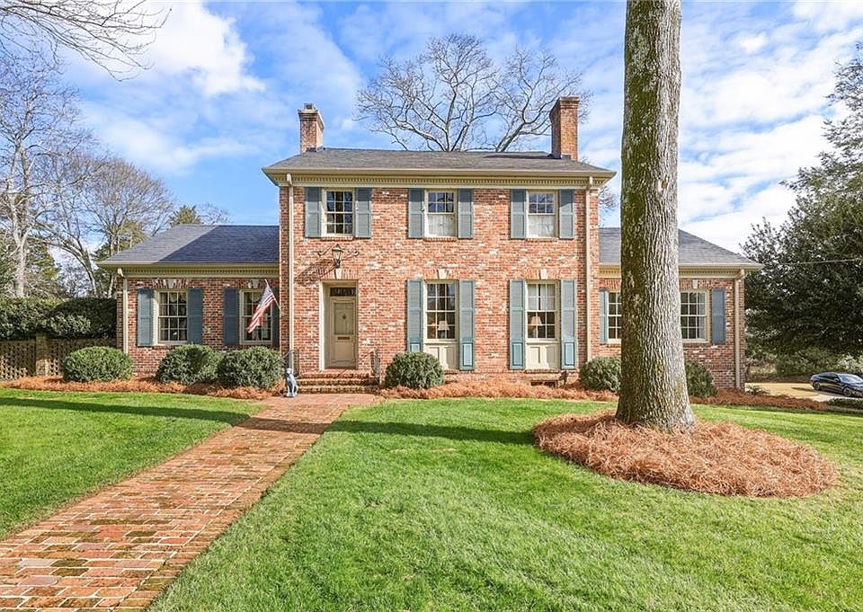 1st image of 1606 Riverside Dr