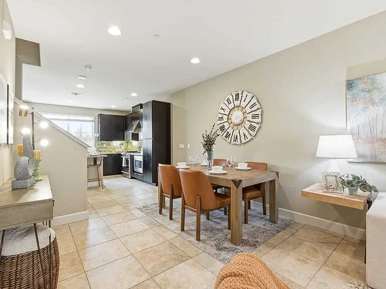 815 Blue Opal Dr — Photo 11