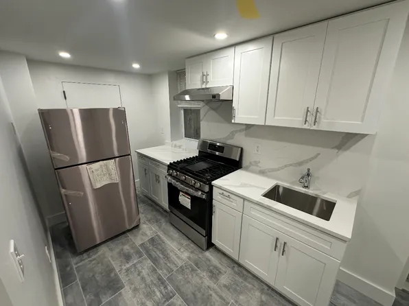 (undisclosed Address), Yonkers, NY 10704