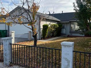 7310 Lindsey Ln, Sparks, NV