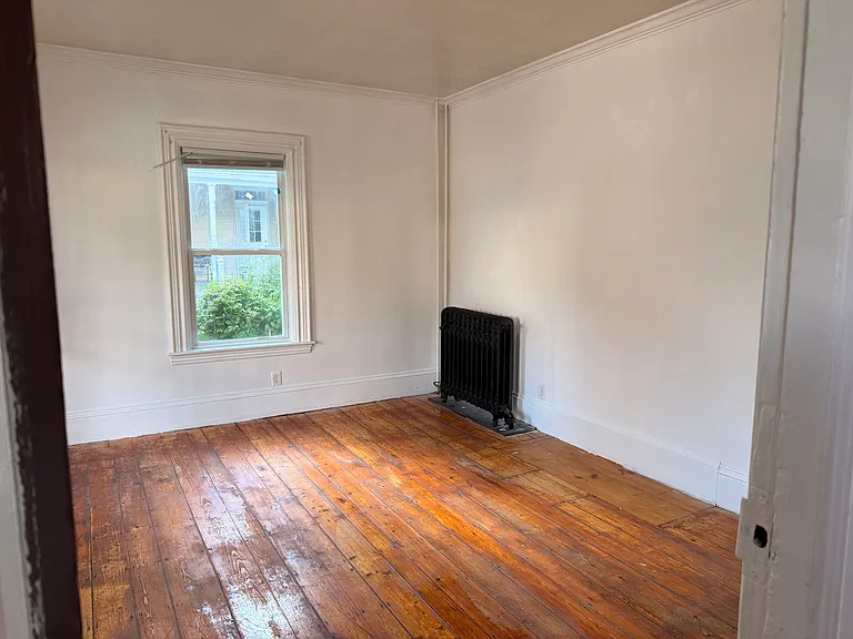 17 Harrison St #B — Photo 8