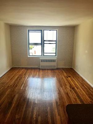 Rented by BRICK & GALO REALTY CORP | media 20