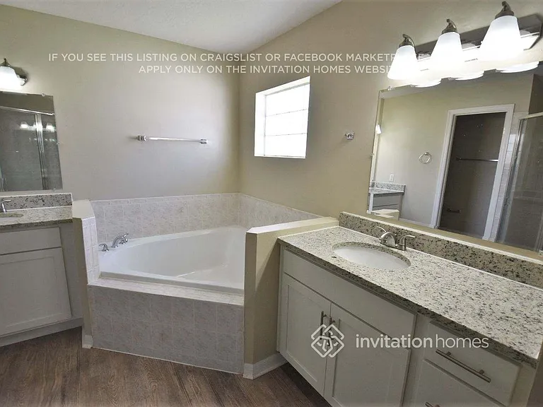 1342 Old Millpond Rd — Photo 8
