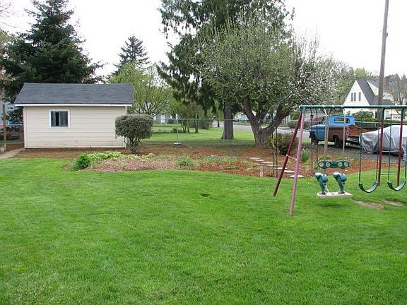 backyard from back steps