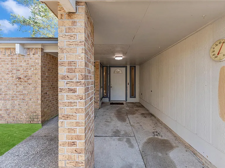 3353 Knob Oaks Dr — Photo 2