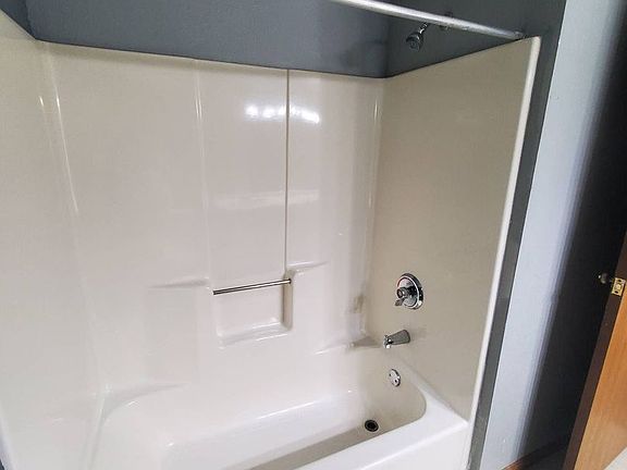 4th image of 2433-53 S 43rd St #2453206