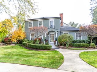 1525 Judson Ave, Evanston, IL 60201