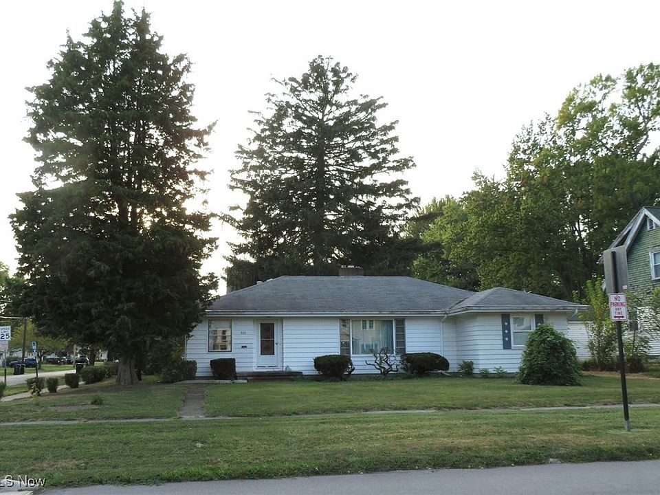 1st image of 800 Woodland Ave