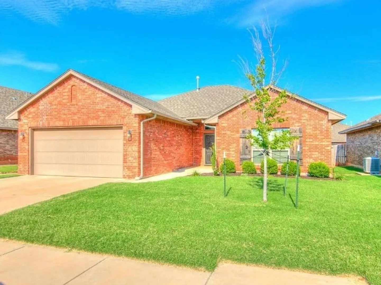 3 Bedrooms + Study + Iron Stone Neighborhood + Edmond Schools — Photo 1