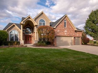2503 Spartina Ln, Naperville, IL 60564