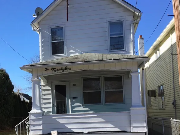 221 Mosier St, Nanticoke, PA 18634