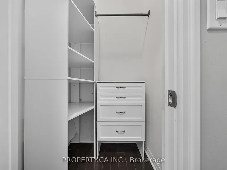 275 Yorkland Rd #108 — Photo 12