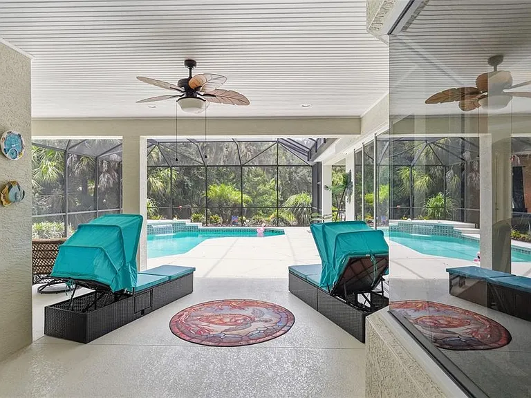 15449 Mulholland Rd — Photo 33