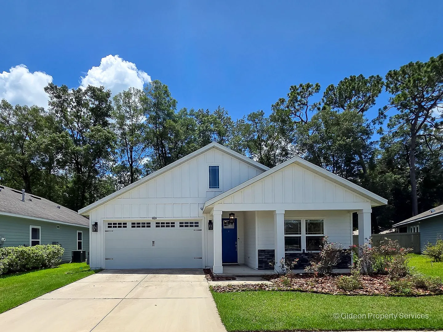 Beautiful 3/2 in Grand Oaks — Photo 1