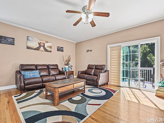 5th image of 62 Hampton Road