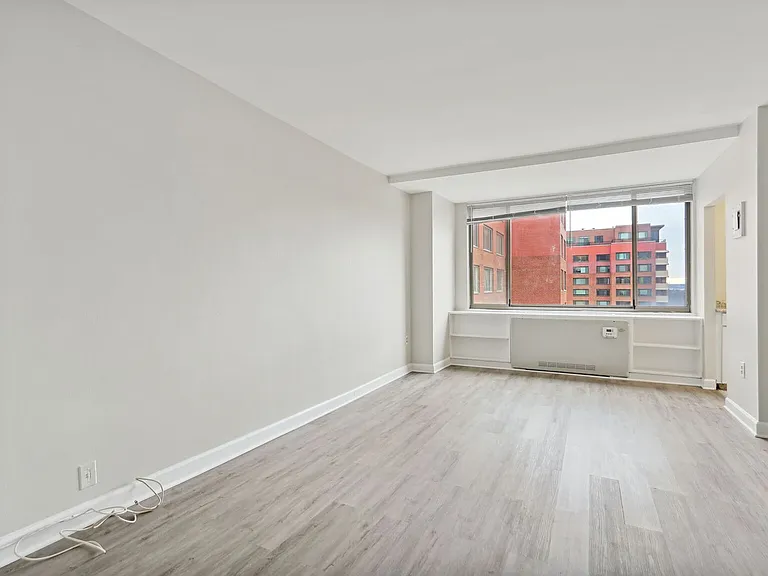 1111 Arlington Blvd #705 — Photo 1