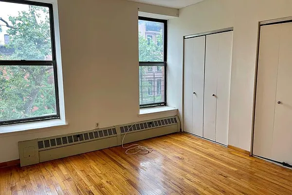 Rented by Sotheby's International Realty | media 12