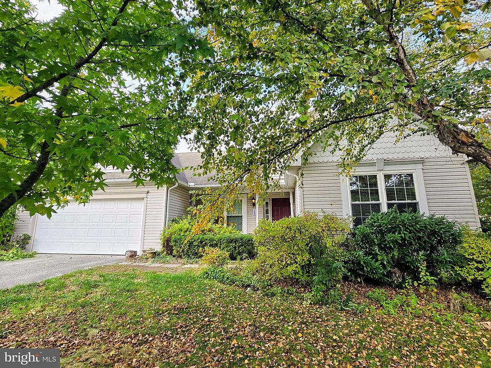 1st image of 150 Marlton Ln
