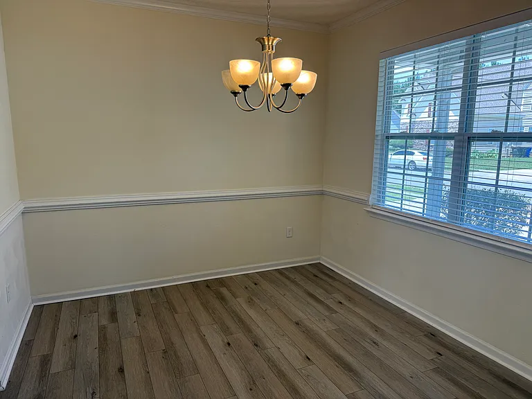 1022 Meadows Reach Cir — Photo 3