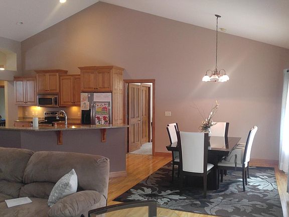 4th image of 9055 Cordgrass Cir
