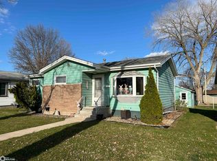 622 Broadway St, West Burlington, IA