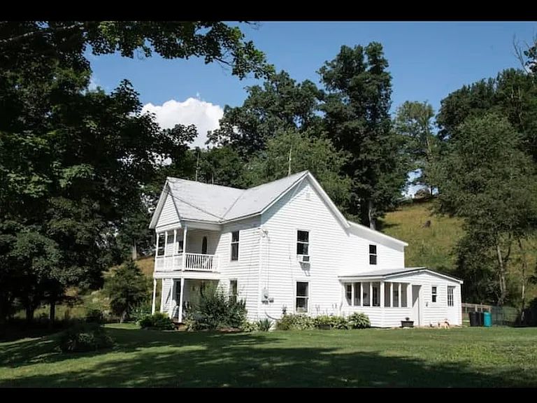 6505 Seneca Trl — Photo 1