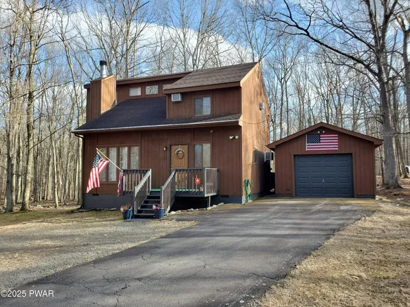 268 Oak Hill Rd, Hawley, PA 18428