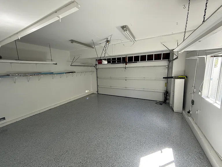 2 car garage