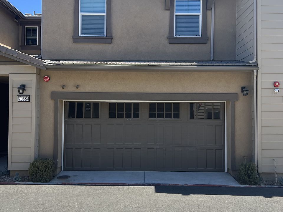 1st image of 40584 Birchfield Dr