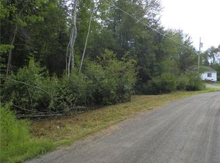 5 Meadowbrook Ln, Hudson, ME 04449