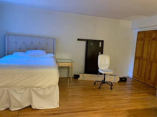 Rented by Prince Real Estate Associates LLC | media 9