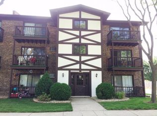 11800 S Komensky Ave APT 103, Alsip, IL