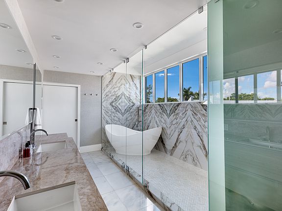 5DSR0397-MLS_09192024