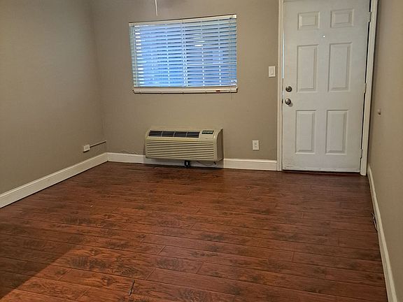 4th image of 510 14th St APT 103