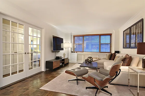 Sold by Corcoran | media 16