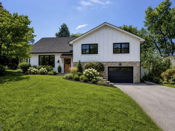 710 Oxford Rd, Bala Cynwyd, PA 19004