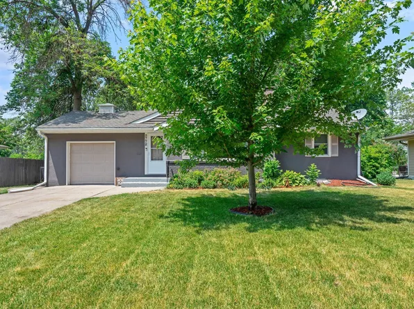 5778 Hackmann Ave NE, Fridley, MN 55432