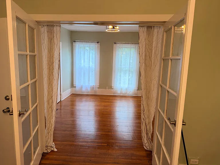 117 Plymouth Ave #2 — Photo 8